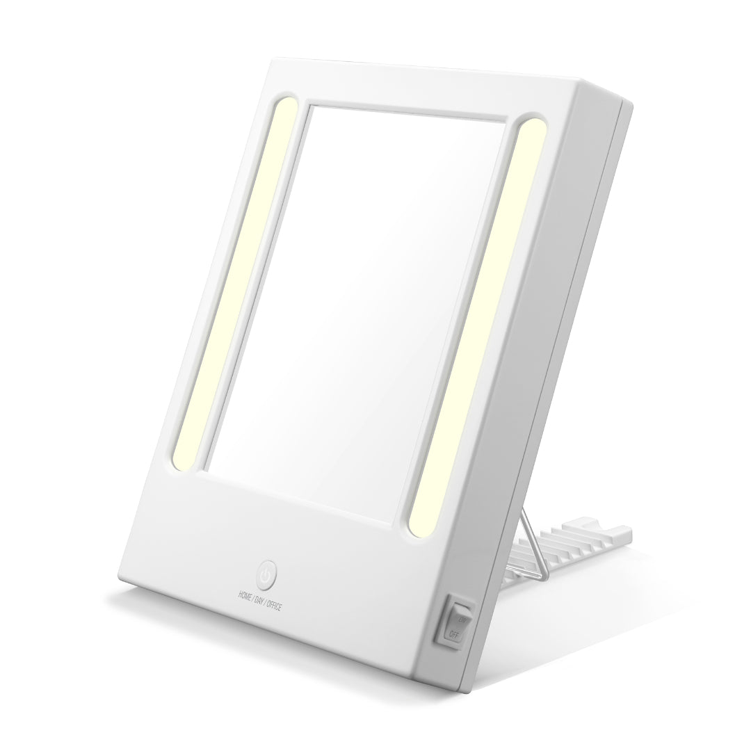 Espejo de 1x/5x LED Recargable BE200W by Conair™